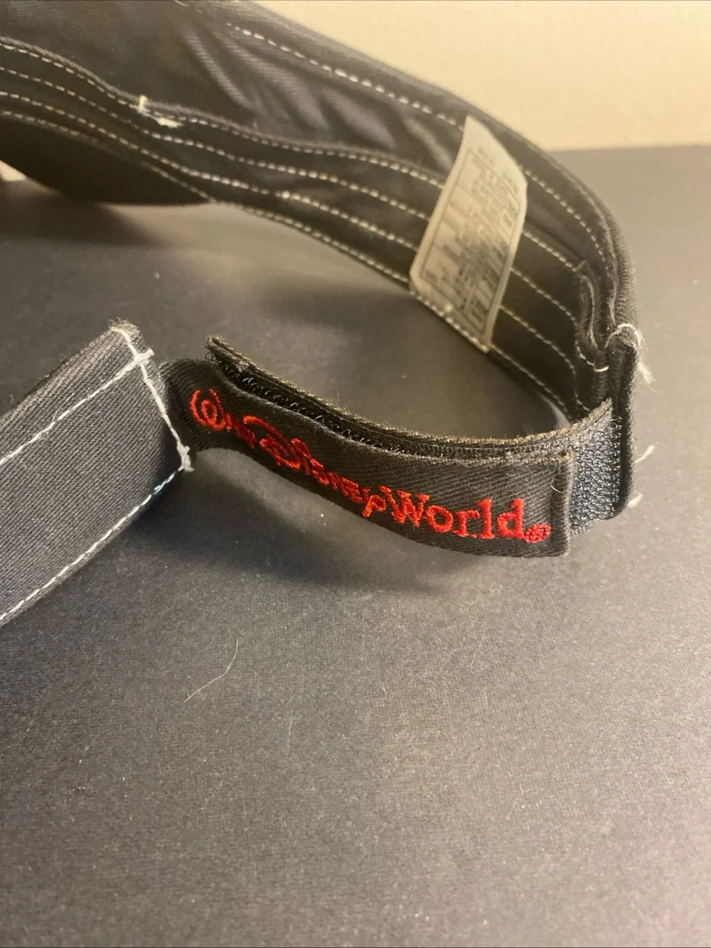 Walt‎ Disney World Black Red Adjustable Bad Attitude Grumpy Dwarf Visor Nwot